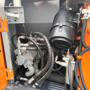 Faible heure de travail Japon Hitachi ZX70 Mini pelle d'occasion EPA CE 7ton Seconde main Digger marteau tarière chenille en caoutchouc - Product Image 5