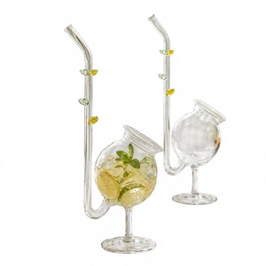 Verres à cocktail transparents en borosilicate faits à la main de 450 ml, sans plomb, coupe Martini, verres à Margarita, verrerie de bar réutilisable en gros - Product Image 2