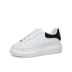 Nuovo arrivo scarpe sportive Unisex di alta qualità in vera pelle alla moda <span class=keywords><strong>Sneakers</strong></span> firmate <span class=keywords><strong>bianche</strong></span> per gli uomini - Product Image 6