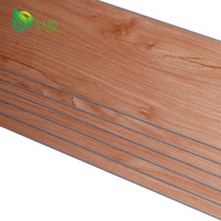 Revêtement de sol de luxe Revêtement de sol stratifié à l'aspect bois Revêtement de sol imperméable en vinyle SPC de 4mm 5mm