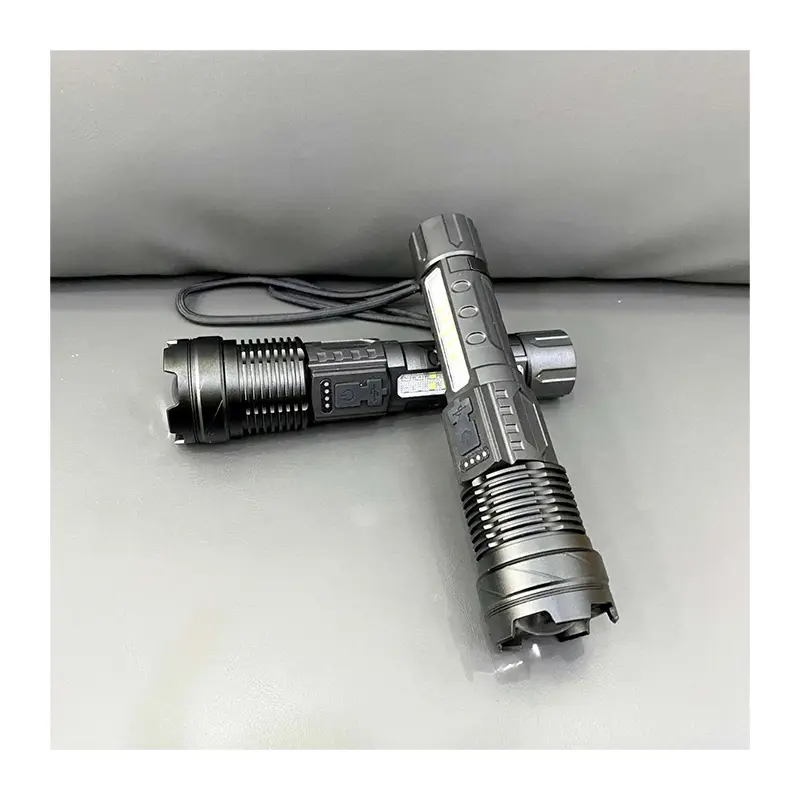 Linterna táctica recargable por USB de altos lúmenes XHP50 linternas de autodefensa recargables