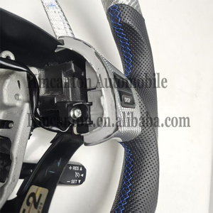 Volante de Cuero Perforado de Fibra de Carbono a Precio de Mayoreo para Lexus IS250 - Product Image 2