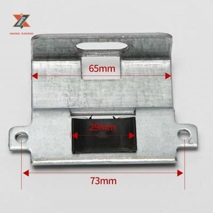 Deslizador de Puerta de Ascensor Mitsubishi y General Electric en Oferta, Hecho de Acero Inoxidable, Apto para Varias Marcas de Ascensores - Product Image 1