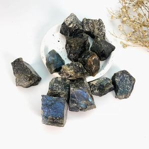100% Tinh Thể Tự Nhiên Bán Buôn Bất Thường Thô Chữa Bệnh Đá Nguyên Labradorite Tinh Thể Đá Thô - Product Image 4