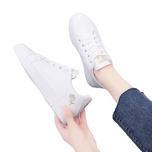 <span class=keywords><strong>Zapatillas</strong></span> <span class=keywords><strong>Blancas</strong></span> para <span class=keywords><strong>Mujer</strong></span> con Plataforma y Suela Gruesa, Zapatos Casuales para Caminar, Modernas, de <span class=keywords><strong>Piel</strong></span> Sintética, con Cordones, de Caña Baja, Deportivas - Product Image 4
