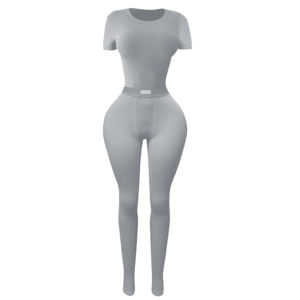 Set Yoga da Donna in Cotone a Prezzo di Fabbrica, Maglietta a Maniche Corte XS e <span class=keywords><strong>Leggings</strong></span> Traspiranti, Comodo Completo Loungewear con Logo Personalizzato - Product Image 4