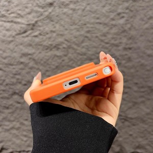 เคสโทรศัพท์แม่เหล็กใสหรูหราแบบด้าน สำหรับ Samsung Galaxy S26 S25 S24 Ultra ป้องกันแรงกระแทก รองรับการชาร์จไร้สาย - Product Image 5