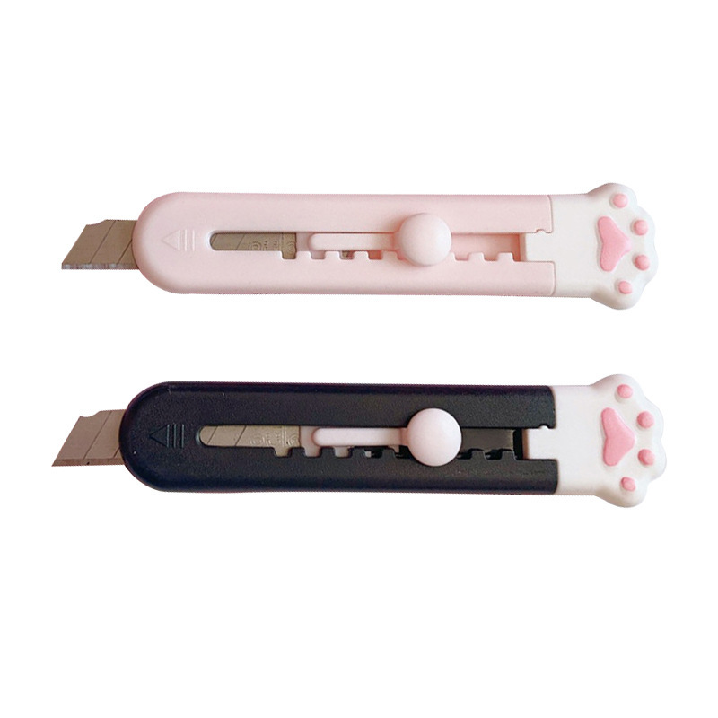 Small Box Cutter with Retractable and Replaceable Blade EDC Mulititool Titanium Utility Mini Knife