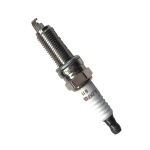 Bougie d'allumage de haute qualité LZKR6B1 pour Hyundai Kia Elantra Sonata Tucson Sportage 18846-11061 - Product Image 1