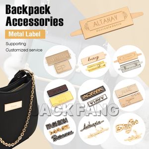Venta al por mayor de lujo y clásico personalizado grabado Placa de nombre de metal bolso etiqueta con logotipo placas de etiquetas de metal Accesorios - Product Image 2