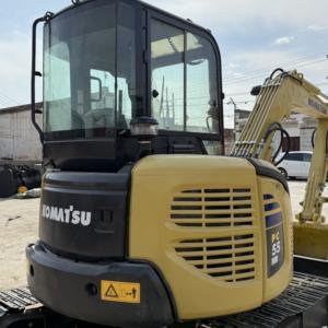 Mini-excavatrice Komatsu Pc55 d'occasion, modèle 2024, poids opérationnel de 5 tonnes, capacité de la benne de 0,15 m³, composants multifonctions - Product Image 4