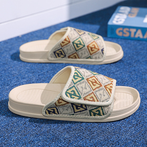 Pantuflas de Verano para Hombre y Mujer, Pantuflas Suaves de PVC, Sandalias Planas para Interiores, Zapatos de Playa para Exteriores para Hombre - Product Image 3