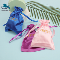Sac en satin à cordon de serrage pour bijoux et cheveux, personnalisable en gros, disponible en plusieurs couleurs, avec logo