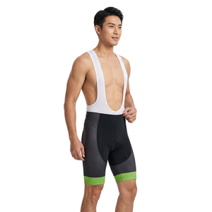 Cuissard de cyclisme ajusté pour homme noir avec bordure verte, respirant, anti-humidité, séchage rapide, en Spandex et Nylon, style short - Product Image 1