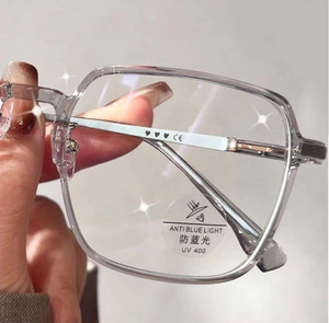 Wholesale Trendy Clear Rose <strong>Gold</strong> Silver Black Eyeglasses <strong>Frame</strong> TR90 <strong>Square</strong> Spectacle <strong>Frame</strong> for Women Myopia - Product Image 4