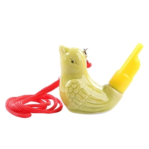 Silbato de agua de cerámica con boquilla de plástico, silbato de agua con forma de animal lindo con cordón para niños, juguete musical - Product Image 1