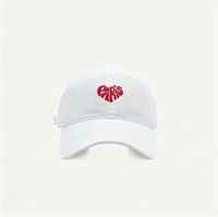 Gorra de béisbol de algodón con letras de París bordadas en forma de corazón, suave, lavable, ajustable, moderna, para viaje.