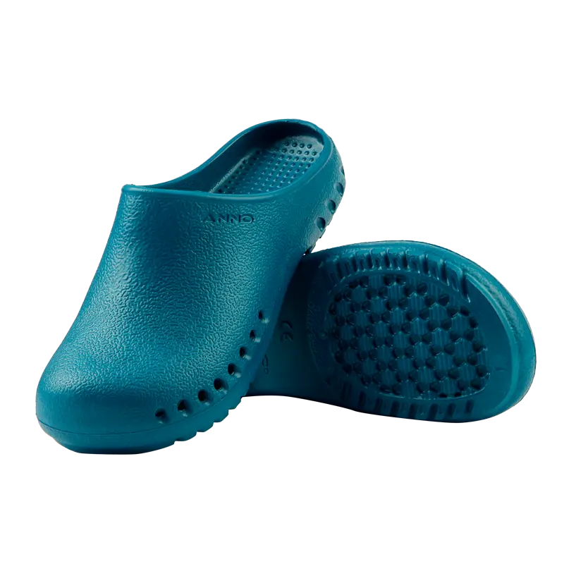 Hot Selling Reinraum Arbeits schuhe Pflege Medizinische Sicherheit Clogs Schuhe Aufwändiges Design Casual Sandalen