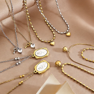 Collar con Forma de Corazón Geométrico de Acero Inoxidable 304 Chapado en Oro de 18K con Cadena Tipo O y Diseño de Cadena de Cuentas de Arroz - Product Image 2