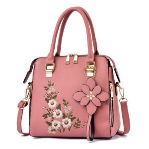Offre Spéciale femmes sac nouveau fourre-tout brodé élégant mode cuir dames sacs à bandoulière - Product Image 3