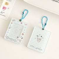 Porte-clés promotionnel en acrylique motif dessin animé, étui mignon en plastique transparent pour carte d'identité Kpop, support personnalisé en acrylique pour carte photo avec chaîne à billes et clochette