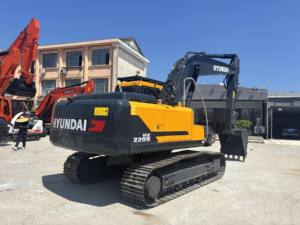 เครื่องขุด HX220ฮุนได22ตันอุปกรณ์ตีนตะขาบไฮดรอลิกทนทานสำหรับงานหนักและงานก่อสร้าง - Product Image 6