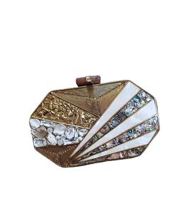 Artisanat de luxe fait à la main Designer pochette en résine sac de soirée nuptiale à bas prix - Product Image 5