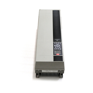 ชุดควบคุมความเร็วรอบมอเตอร์ AC แบบปรับความถี่ได้ VLT FC-302 ซีรีส์ 22kW/30HP 380-500V IP66 - Product Image 4