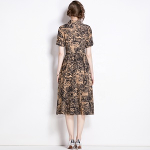 Nuovo abito estivo a maniche corte di lusso leggero con cintura di lusso con stampa retrò con giungla animale e gonna a-linea - Product Image 6