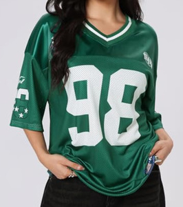 Op maat gemaakte oversized jersey shirts voor dames, V-hals T-shirt met gestreepte nummerprint, casual Y2K streetwear top - Product Image 6