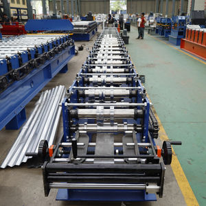 Automatische Plc-Gestuurde Regengoot Vormmachine Voor Naadloze Dakgoten Die Worden Gebruikt Voor Tegelbouwindustrieën, Ppgi - Product Image 4