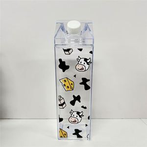 Gobelet à lait en plastique personnalisé avec étiquette, 500 ml, 1000 ml, vente chaude, Noël, dessin animé, gobelet à eau carré, gobelets à boire avec couvercles - Product Image 3