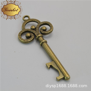 249 Geqiao a4122 Đồ Trang Sức Nhà Máy Bán Buôn Món Quà Cưới Trở Lại Hợp Kim Key Mặt Dây Chuyền Đa-Chức Năng Mở Chai - Product Image 6