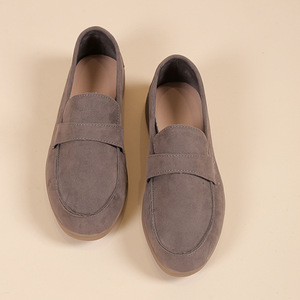 <span class=keywords><strong>Mocassini</strong></span> da <span class=keywords><strong>Donna</strong></span> Neri in Finta Pelle Scamosciata - Scarpe Casual Slip-on Senza Tallone con Suola Piatta per Uso Quotidiano - Product Image 3