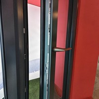 Puertas y Ventanas de Aluminio en Oferta, Ventana de Aluminio 6060 T66 con Aislamiento Térmico, Manija de Aluminio para Ventana en Venta