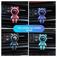 Offre Spéciale : Tablettes Parfumées pour Grille d'Aération de Voiture, Motif Astronaute de Dessin Animé – Accessoires de Décoration Intérieure Automobile, Fournitures Désodorisantes