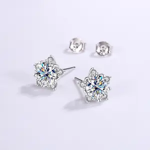 Dropshipping Custom Luxury Silver Jewelry Classic 18K Gold Plated Clovers Moissanite Diamond Women Stud Earrings