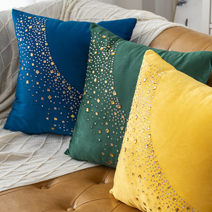 Housse de coussin carrée en velours hollandais avec strass nordiques, motif doré, pour canapé, décoration intérieure, vente en gros - Product Image 6