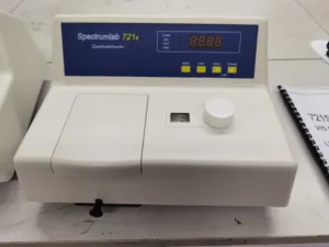 Espectrofotómetro UV Vis de Laboratorio de Alta Calidad 721S 752 Pro 759S en Venta - Product Image 3