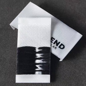 Tùy Chỉnh Dệt Quần Áo Nhãn Với Chăm Sóc Biểu Tượng Polyester Damask Trang Phục Nhãn Bền Thương Hiệu Tag Nhãn Cho Các Nhà Làm Hàng May Mặc - Product Image 1