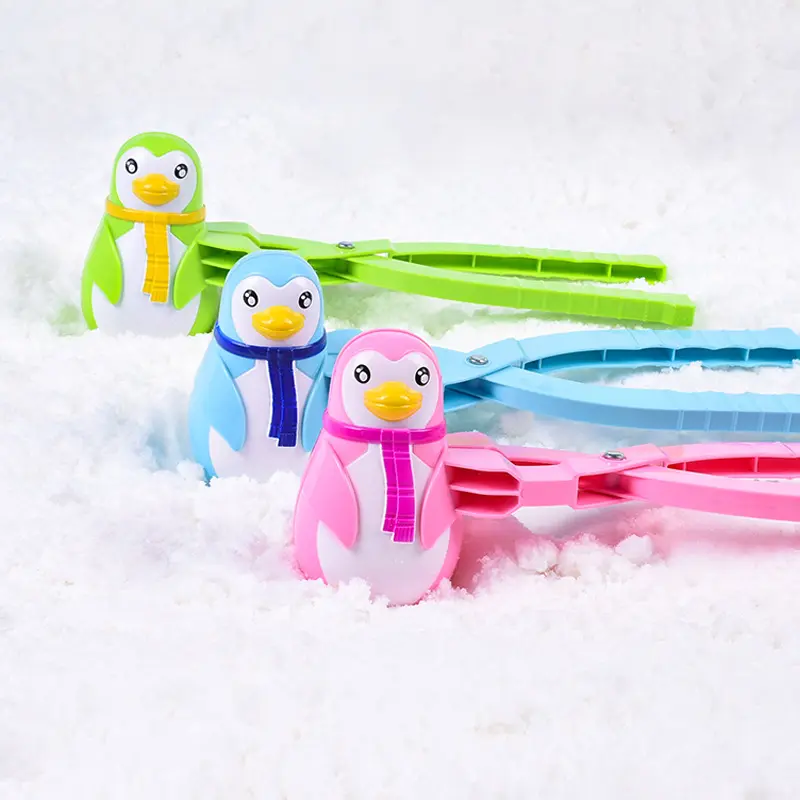 Bola de nieve clip molde juguetes bola de nieve lucha artefactos esenciales clip de nieve modelos pop pequeños patos amarillos