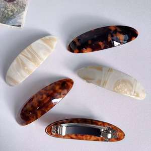 LOGO personnalisé pinces à <span class=keywords><strong>cheveux</strong></span> en acétate de forme ovale à la mode et polyvalente pince à ressort barrette française pour les femmes - Product Image 1