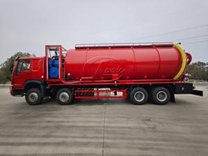 Factory Sale Sinotruk Sewer Vacuum <b>Suction</b> & Jetting Truck, Euro 2 Export Customized, Multifunctional High Horsepower - Product Image 2