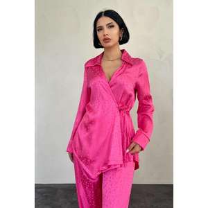 Conjunto de Pijama de Satén Rosa para Mujer, Manga Larga, Elegante, Dos Piezas, Tela Suave - Product Image 2