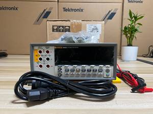 Multimètre de table Fluke <span class=keywords><strong>8808A</strong></span> 5 1/2 chiffres haute précision neuf - Product Image 4