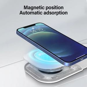 Недорогое в мире Беспроводное зарядное устройство 3 в 1 для iPhone и Smartwatch и для Airpods PD plader с выходной мощностью 10 Вт - Product Image 4