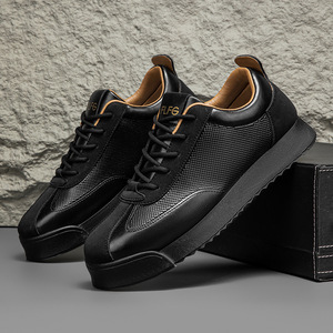 <span class=keywords><strong>Scarpe</strong></span> da Passeggio dal Design Retrò per Uomo, Calzature Casual Maschili Nere e Marroni, Sneakers Chunky alla Moda per l'Autunno - Product Image 3