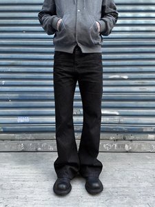 OEM ODM <strong>Men</strong> Washed Black Flare Jeans High Street Slim Fit Denim Pants Low MOQ Wholesale Slouchy <strong>Bootcut</strong> Puddle <strong>Trousers</strong> - Product Image 2