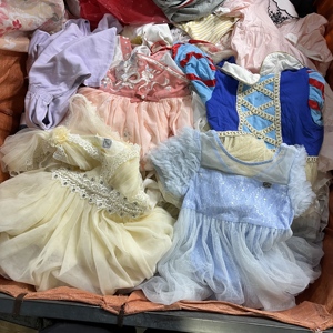 Wholesale Used Clothes Bales Used Kids Girls Skirts Mixed Sizes Secondhand Kids Gowns <strong>for</strong> Bulk <strong>Sale</strong> - Product Image 1