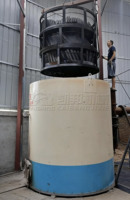 Four de carbonisation à levage vertical de biochar, contrôlé par PLC, avec système de purification par levage à flux d'air, capacité de 1,5 à 2 tonnes/24h